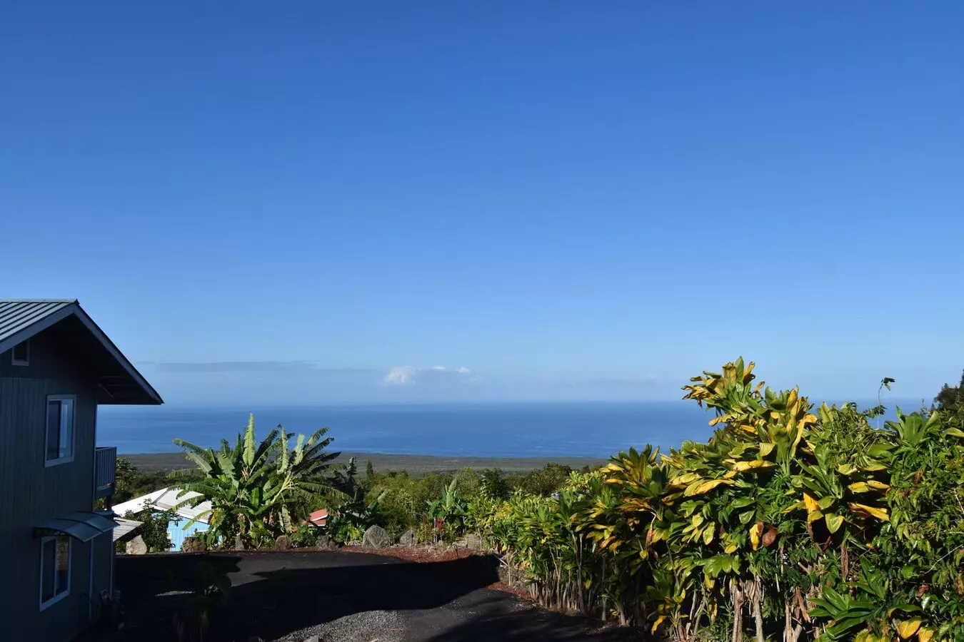 2bd/1ba Unfurnished Home With Stunning Ocean Views House for rent in Captain Cook, HI