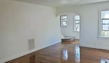 2 of 10 Spacious Older Home In Quiet Neighborhood House for rent in Medford, OR