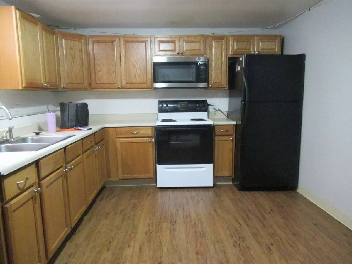 Spacious 3 Bed/1 Bath Basement Unit Available Now! House for rent in Denver, CO