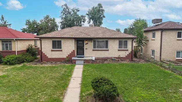 Spacious Centrally Located 4 Bed/2 Bath Home W/2 Car Detached Garage Apartment for rent in Denver, CO