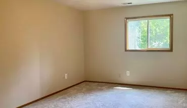 4 of 20 Cozy 2 Bedroom, 1 Bath Apartment With Balcony - Welcome Home! Apartment for rent in Grand Rapids, MI
