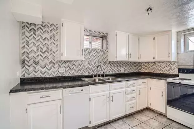 4020 S Bannock St Apartment for rent in Englewood, CO