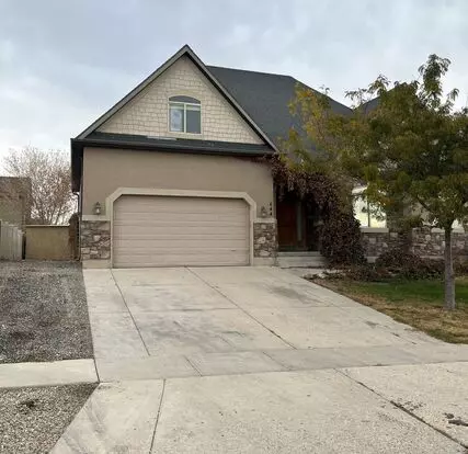 1/2 Off 1st Months Rent!! 5 Bedrooms, 3 Bathroom Saratoga Springs!! Apartment for rent in Saratoga Springs, UT