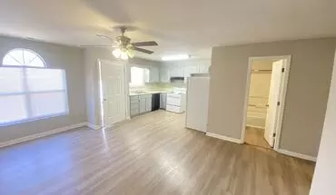 5 of 12 2bd/1ba Apt. Close Downtown Salisbury & Easy Access To I-85 House for rent in Salisbury, NC