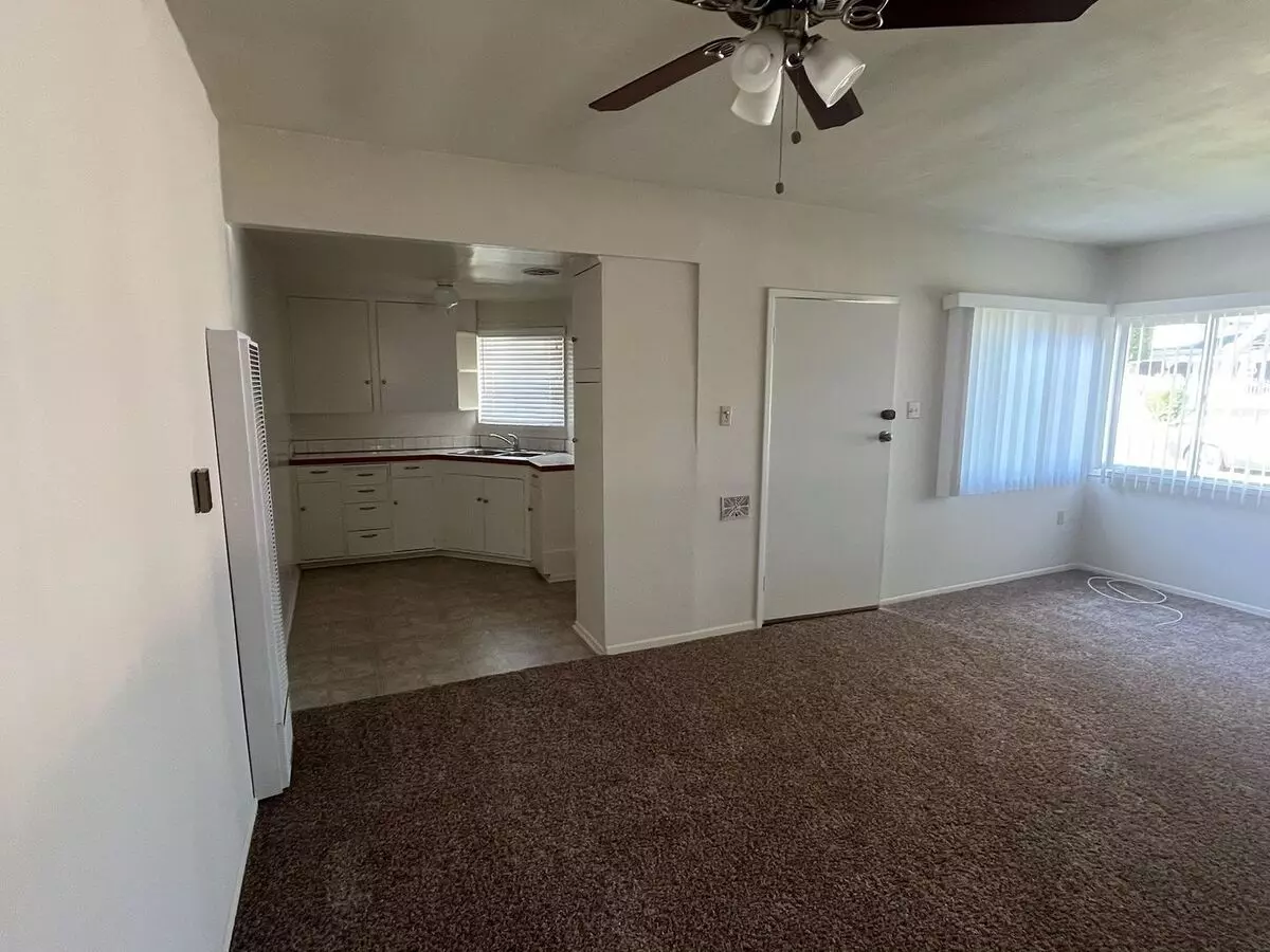3280/3282 Lemon Apartment for rent in Signal Hill, CA