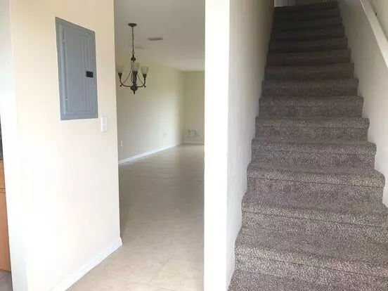 Rainbow Lake Apartments Apartment for rent in Bradenton, FL