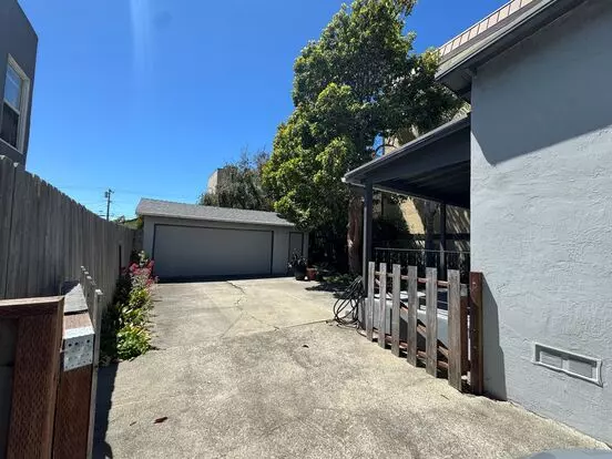 Magnificent Home Is Being Offered At A Bargain, 2 Minute Walk To El Cerrito Plaza & Bart, Don't Miss Out! Apartment for rent in El Cerrito, CA
