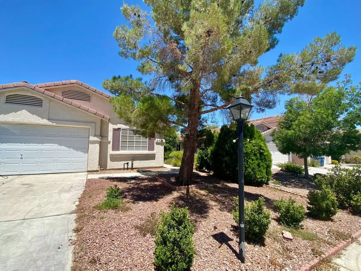 3/bd 2/ba Charming Home In Spring Mountain Ranch! House for rent in Las Vegas, NV