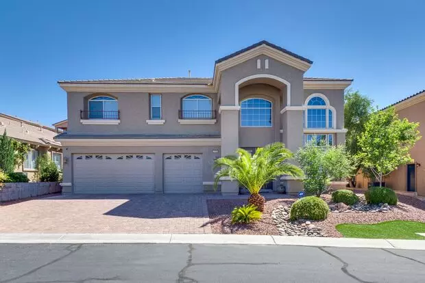 Stunning 4bd/4ba With Den In Anthem W/ Tons Of Upgrades! 3-car Garage! Apartment for rent in Henderson, NV