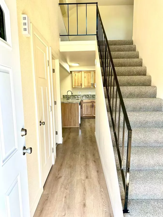 Brookshore Apartments Apartment for rent in Albany, OR