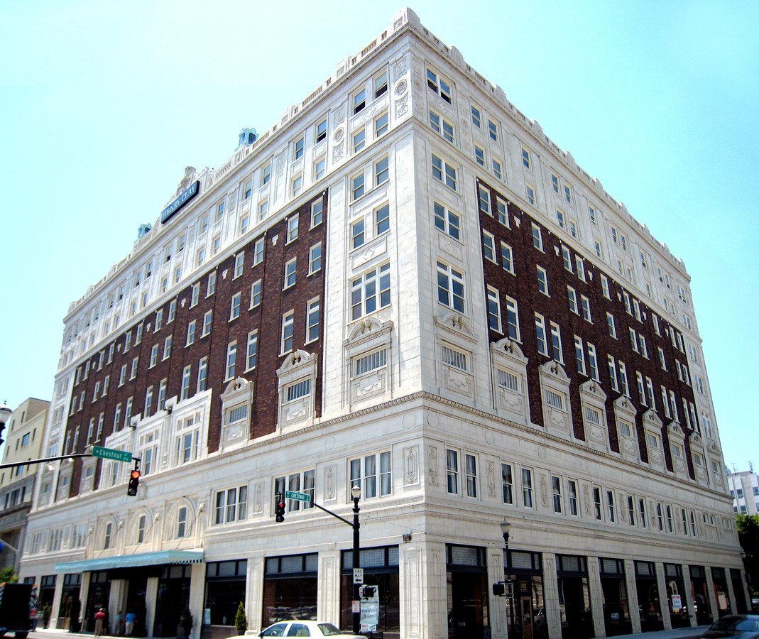 The Henry Clay Apartments Louisville, KY Rentable