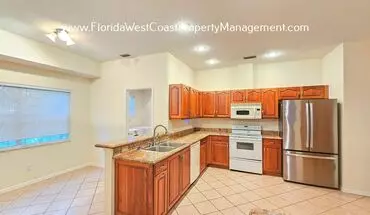 2 of 29 Spacious 3 Bedroom/2 Bath Located Near University Parkway! Super Location! House for rent in Sarasota, FL