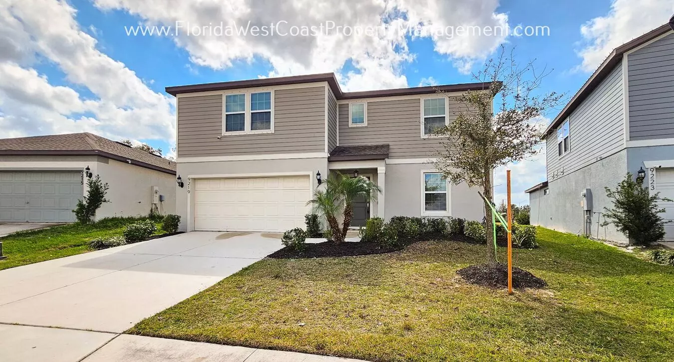 Outstanding North River Ranch 4 Bed/ 3.5 Bath/ Plus Den/ Flex Space! Ready For You! House for rent in Parrish, FL