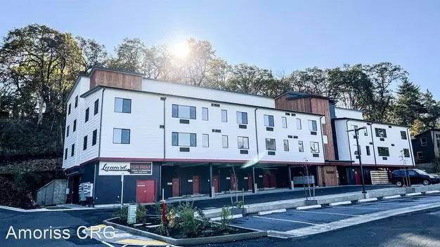 Leeward Apartments Apartment for rent in Hood River, OR