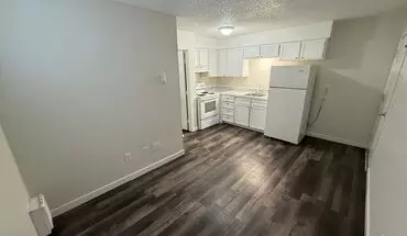 4 of 10 702 N 2nd St Apartment for rent in Yakima, WA