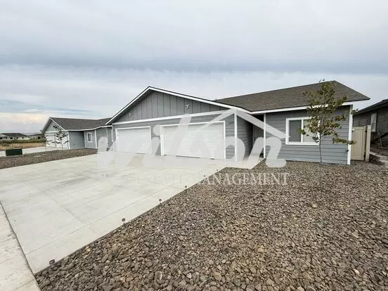 2507 & 2509 S 47th Ave Apartment for rent in Yakima, WA