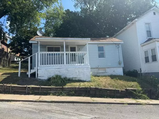 Cute 1 Bedroom House Rochester Apartment for rent in Rochester, PA