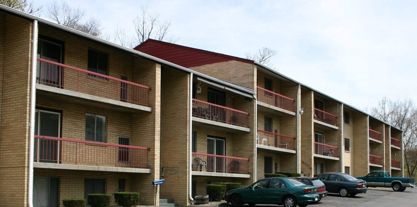 2 of 2 Laurel Ridge Apartment for rent in Pittsburgh, PA