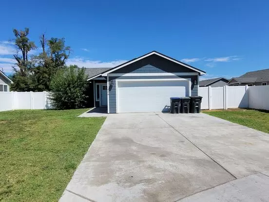 House With Garage Apartment for rent in Moses Lake, WA