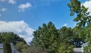 2 of 10 1618 S Pinestone Ct House for rent in Bloomington, IN