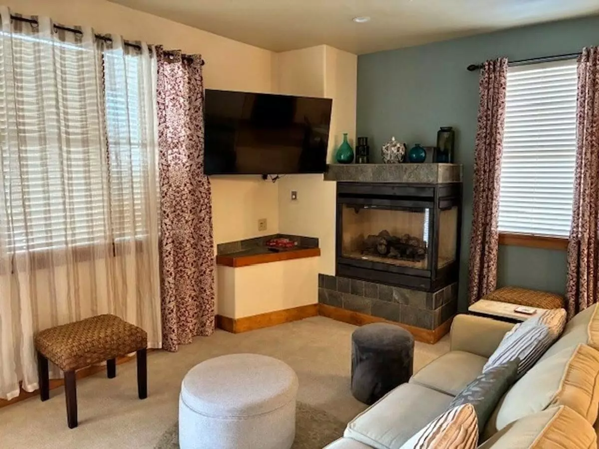 The Cache At Union Creek 12 Union Creek Trail #3-101 House for rent in Copper Mountain, CO