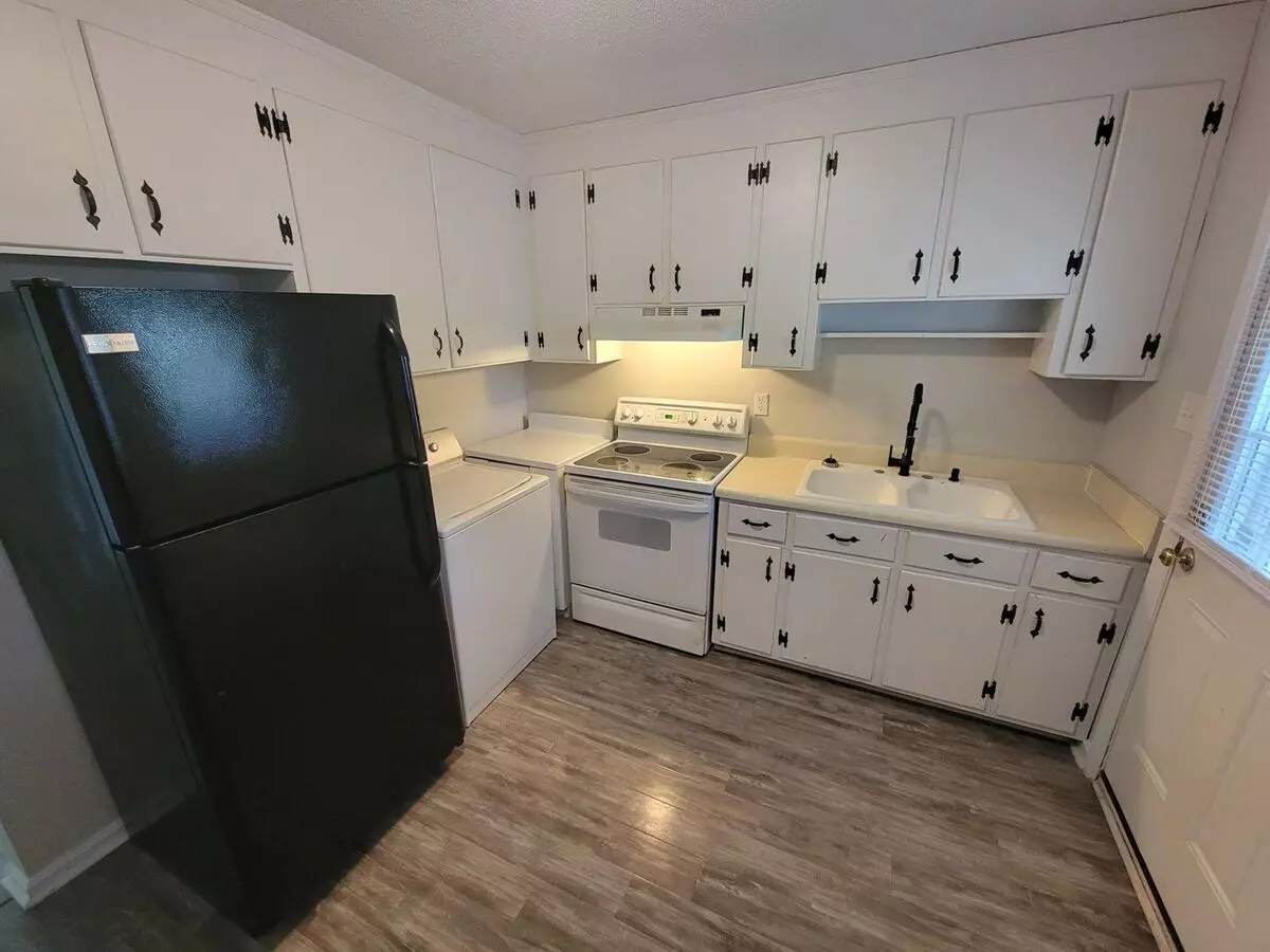 130 W Braxton Foushee St Apartment for rent in Carrboro, NC