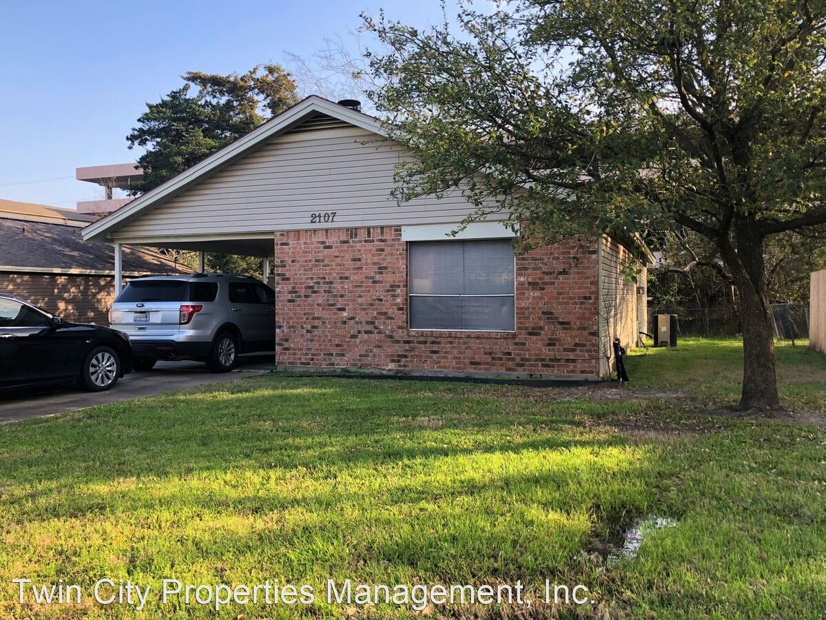 2107 Crest College Station, TX House for Rent Rentable