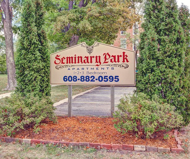 Seminary Park Apartments Evansville, WI Rentable