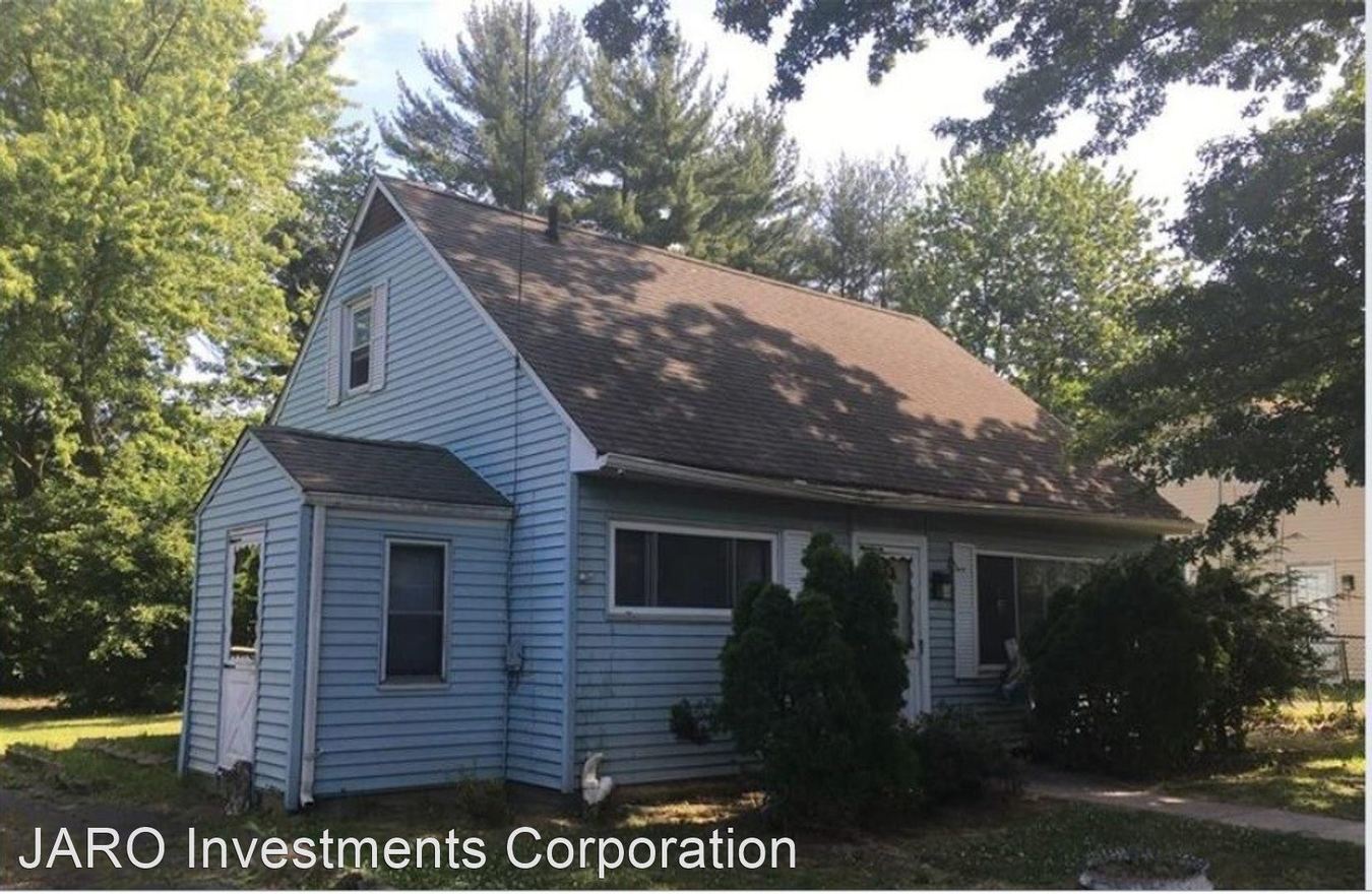 220 Andover St Hartford, CT House for Rent Rentable