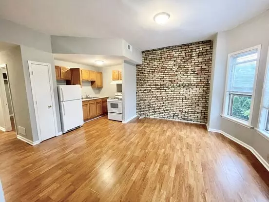 Lafayette Place Apartment for rent in Milwaukee, WI