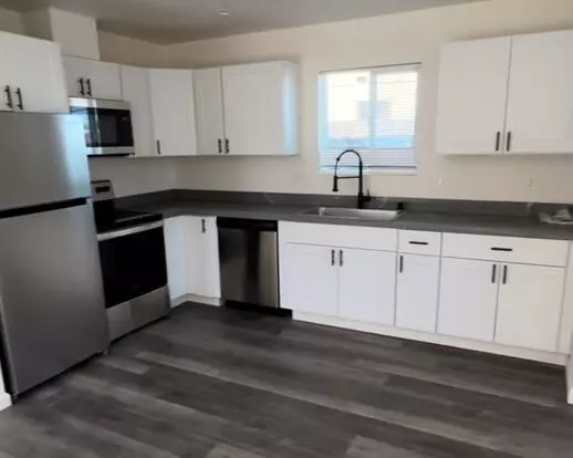 42 West St Apartment for rent in Salinas, CA