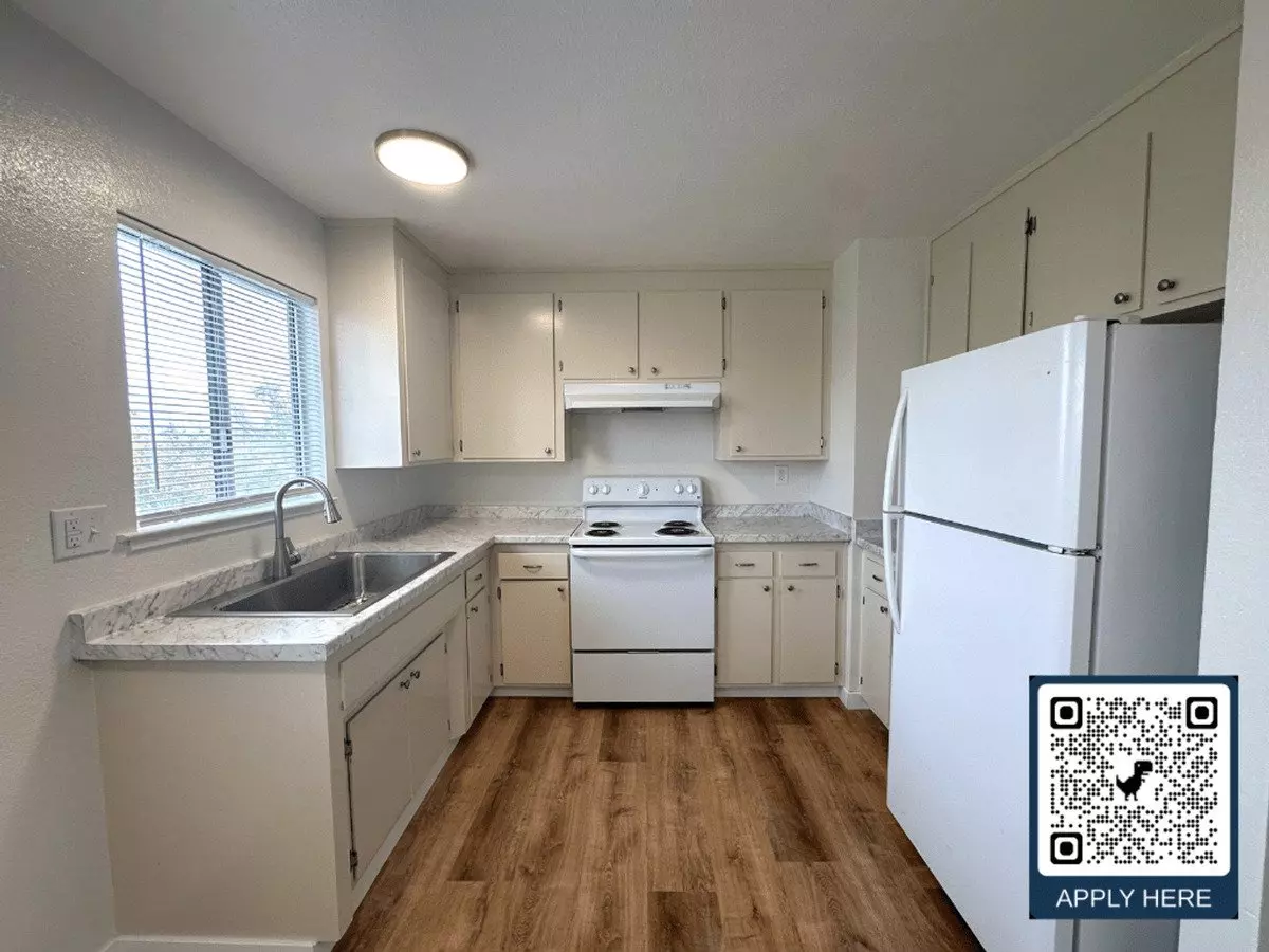 102 E Bernal Dr Apartment for rent in Salinas, CA