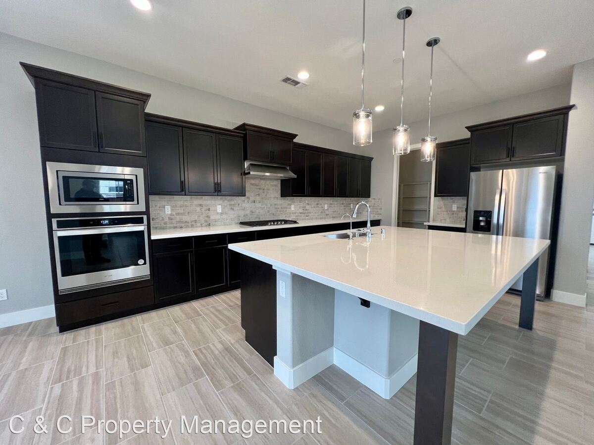 476 Lassen Way Marina, CA House for Rent Rentable