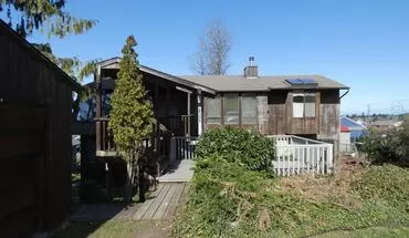 3 of 79 Application Pending 1627 E 5th St. - With A View & Space Galore!! House for rent in Port Angeles, WA