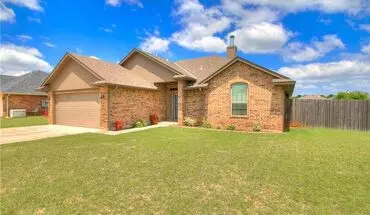 2 of 27 Welcome To This Amazing Home Situated On A Large Lot In The Beautiful Town Of Piedmont, Ok. House for rent in Piedmont, OK