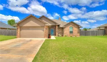 3 of 27 Welcome To This Amazing Home Situated On A Large Lot In The Beautiful Town Of Piedmont, Ok. House for rent in Piedmont, OK