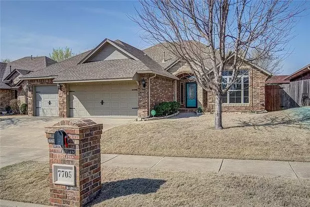 Coming Soon! Beautiful 3 Bed 2 Bath Home In Yukon! Apartment for rent in Yukon, OK
