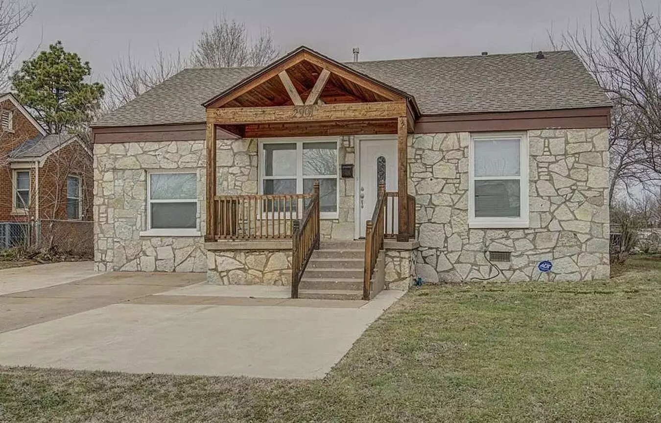 Beautifully Renovated Home With Modern Touches And Endless Flexibility House for rent in Oklahoma City, OK