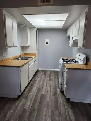 350 Monte Vista Apartment for rent in La Habra, CA