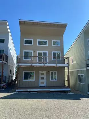 3 Bedroom Close To Town Apartment for rent in Friday Harbor, WA
