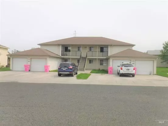 320 Lenore St Apartment for rent in Twin Falls, ID