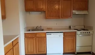 5 of 29 E 14th Ave 107-121 NCRII Townhouse for rent in Columbus, OH