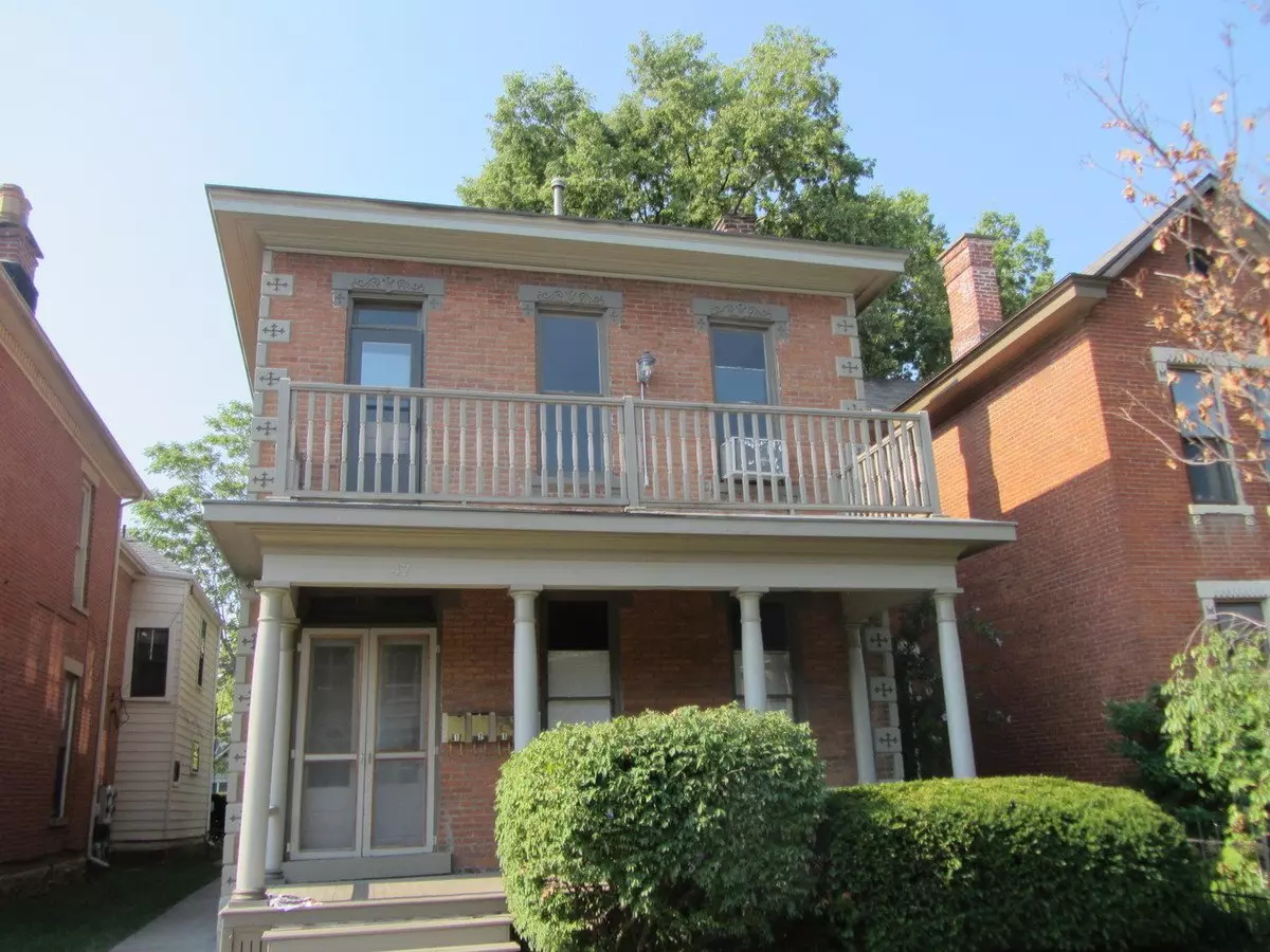 2 of 2 Smith Pl 47 NCR Apartment for rent in Columbus, OH