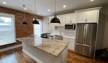 3 of 23 W 10th Ave 115 SB House for rent in Columbus, OH