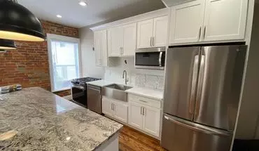 5 of 23 W 10th Ave 115 SB House for rent in Columbus, OH