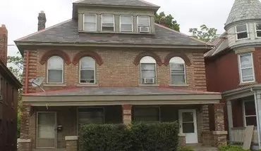 2 of 37 W 10th Ave 56-58 NCR Apartment for rent in Columbus, OH