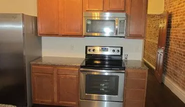 3 of 37 W 10th Ave 56-58 NCR Apartment for rent in Columbus, OH
