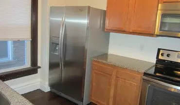 4 of 37 W 10th Ave 56-58 NCR Apartment for rent in Columbus, OH