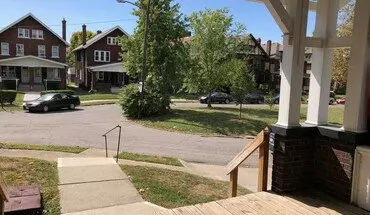 3 of 18 E 15th Ave 432-434 JLS Apartment for rent in Columbus, OH