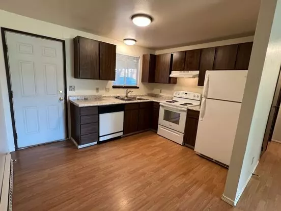 Keller Ave. Apartment for rent in East Wenatchee, WA